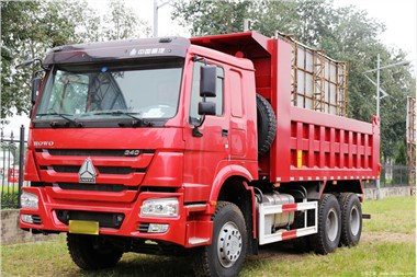 Ojazdený sklápač HOWO 6×4