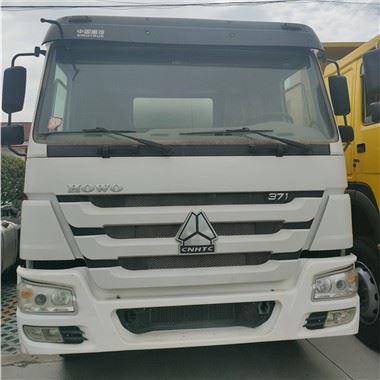 Použité Sinotruk Howo 371 6×4 miešacia nádrž TRUCK
