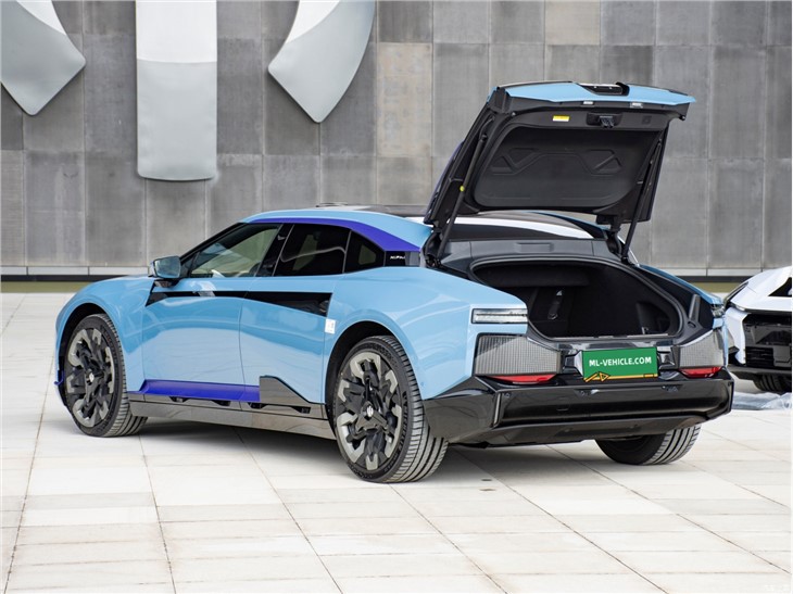 2023 NEW Human Horizons HiPhi Z EV