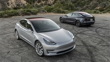 Prichádza nový model 3? Tesla zintenzívňuje čistenie zásob v Spojených štátoch