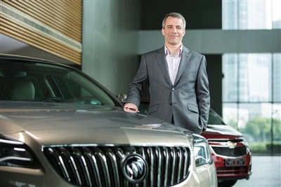 Julian Blissett uviedol: Čistá elektrina je nezastaviteľná a General Motors j...