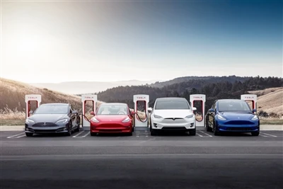 Tesla dosiahla prvých 10 miliónov míľnikov